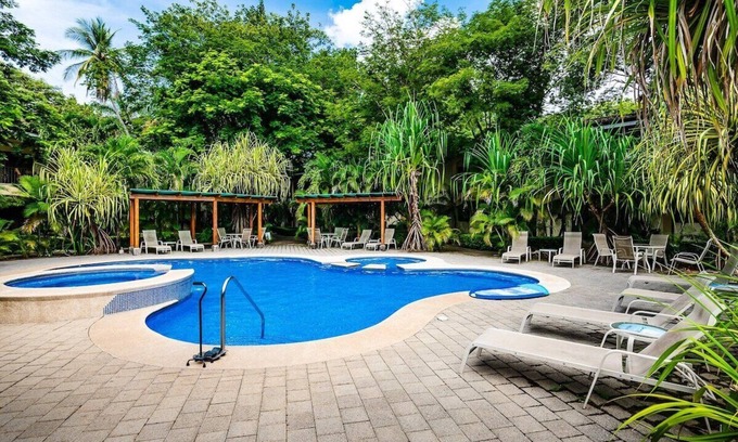 Potrero Copropriété | Beautiful Condo w/ Resort Style Pool!