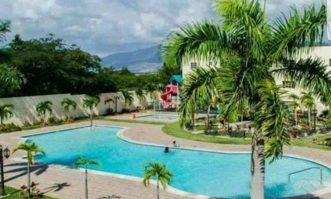 Gregorio Luperon Copropriété | Condominio Paradise III con 3 piscinas, gym, parque infantil y mas ..