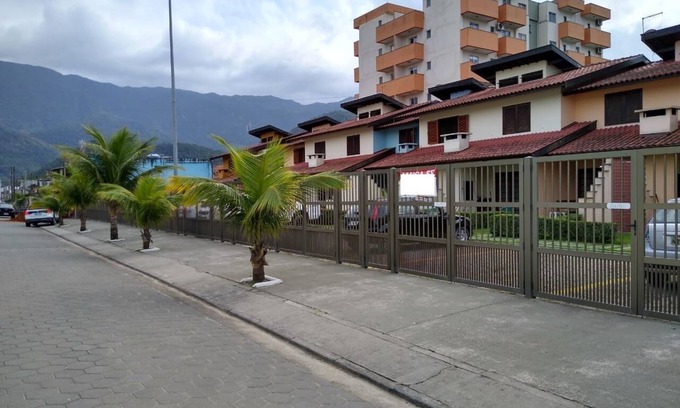 Caraguatatuba Maison | Condominium House - Swimming Pool + Wi-Fi Internet, up to 10 people - close to the beach