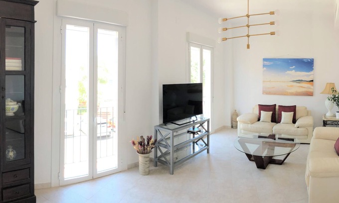 Bollullos de la Mitacion Appartement | ¡confortable y Bonito, a 15 km de Sevilla y a 5 km del Aeródromo de La Juliana!