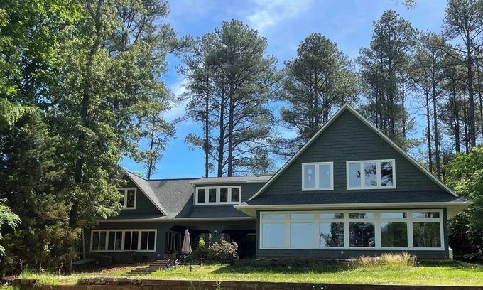 Leasburg Maison | CONNECT & RETREAT au Hyco Hangout! Options W / Boat!