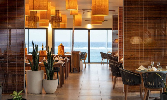 Coromandel Hôtel | Constance Tekoma. Rodrigues