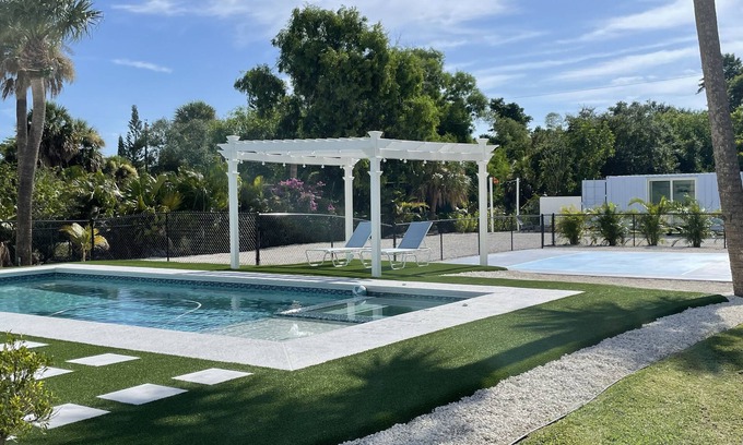 Jensen Beach Maison | Containing Luxury in Jensen Beach-Starfish