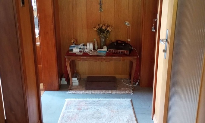 Ruetli Lit Et Petit-Déjeuner | Contemplative Poet Society Retreat B&B