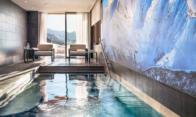 Arc-1800 Chalet De Ski | Contemporary chalet with private pool, sauna and home cinema in Arc 1800