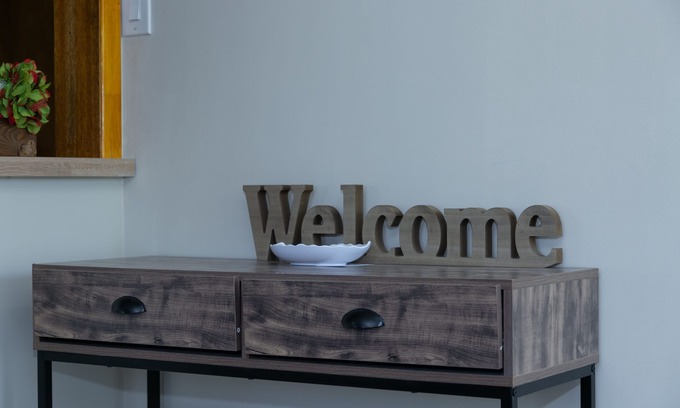 Port Dalhousie Appartement | Contemporary 2 Bedroom Apt w/ Private Balcony Located in Heart of Port Dalhousie