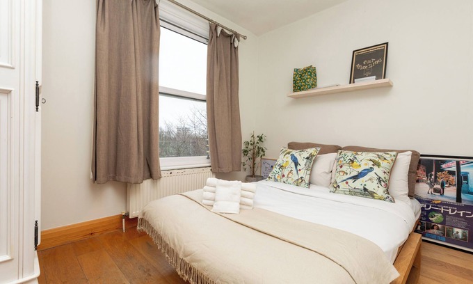 Tollington Appartement | Contemporary 2BD Flat — 4 Mins to Finsbury Park!