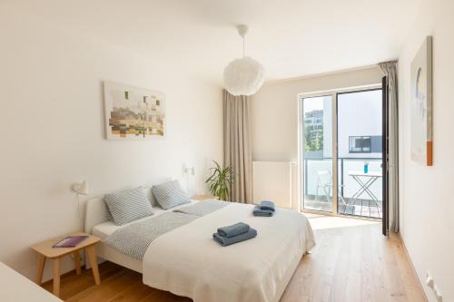 Prague 5 Appartement | Contemporary apartment with garage parking