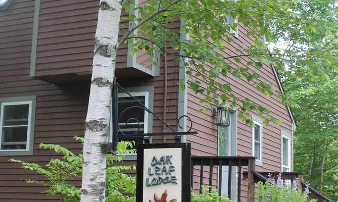 Pittsfield Cabine | Oak Leaf Lodge at graylag Cabins