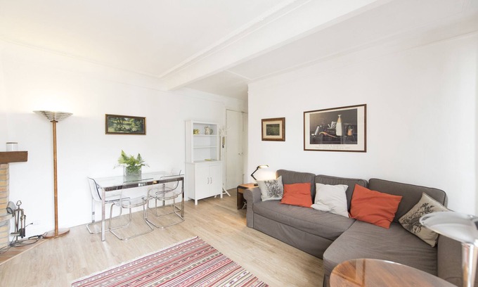 Quartier de Javel Appartement | Bel appartement lumineux avec balcon - très proche de la Seine et de la Tour Eiffel (Veeve)