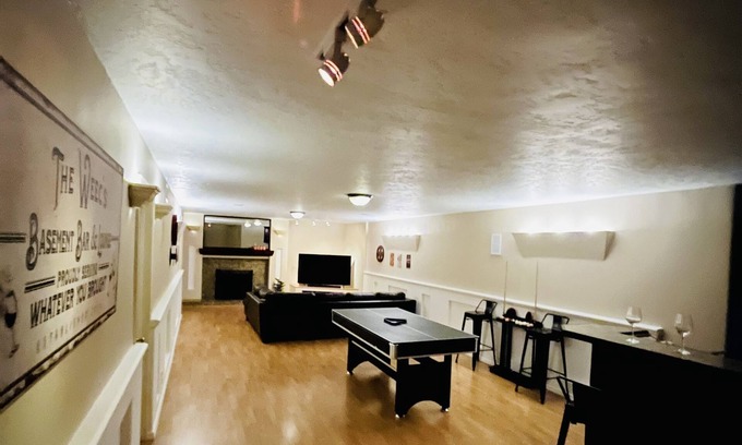 Tri-Cities Maison | Contemporary Traditional w/ Pool, Wet Bar and Pool Table
