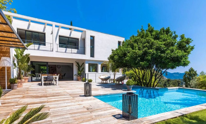 Falicon Villa | VILLA CONTEMPORAINE VUE MER SUR LES HAUTEURS DE NICE