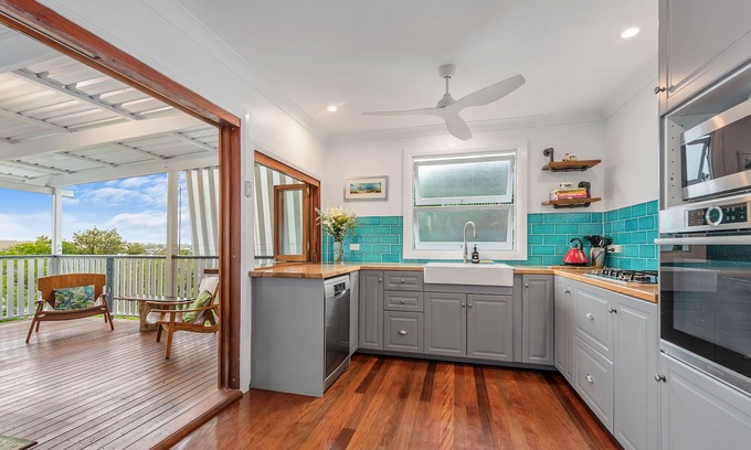 Paddington Maison | Contemporain Vintage ~ 3Bed / 3Bath / 2Car / Pool + Views