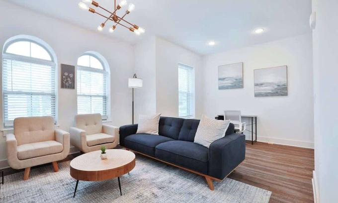 Near East Columbus Maison | Contemporary Vintage Home (Near Downtown!)