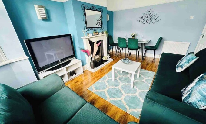 Westcliff-on-Sea Maison | Northview Spacious 4BR House | Contractors | Leisure | WIFI