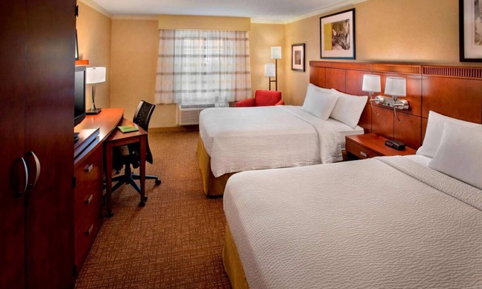 Danvers Maison | Convenient Stay! 2 Comfortable Units, Pet Friendly Accommodation!