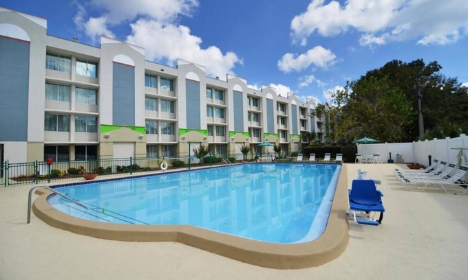 Tallahassee Maison | Convenient Stay in Florida! Free Parking! Near Edward Ball Wakulla Springs State