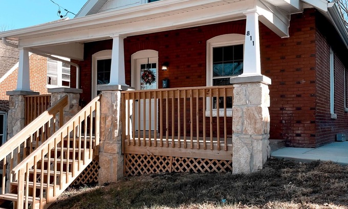 Jefferson City Maison | Convenient to downtown and highways in Jefferson City, spacious all to yourself