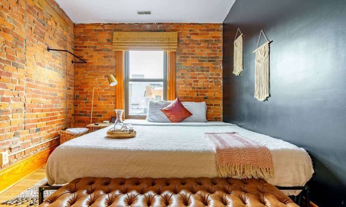 Weinland Park Appartement | Short North - Convention - King Bed - Free Parking