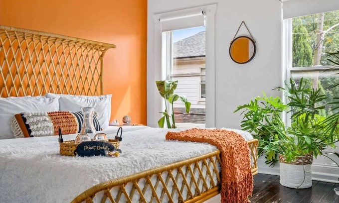 Italian Village Maison | Parking Free - Short North - King Bed - Convention