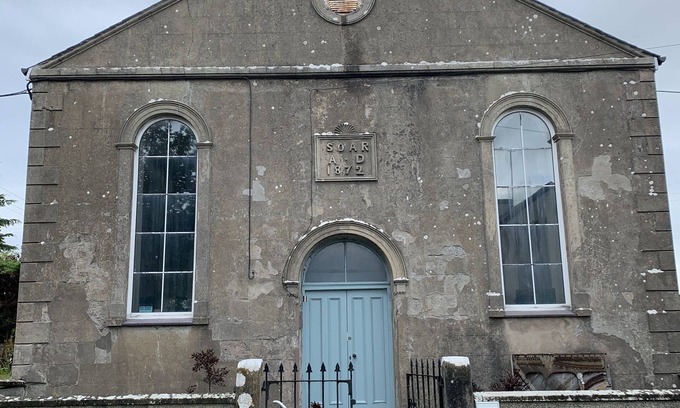 Bodorgan Maison | Converted Chapel in countryside 3 miles from the beach at Aberffraw