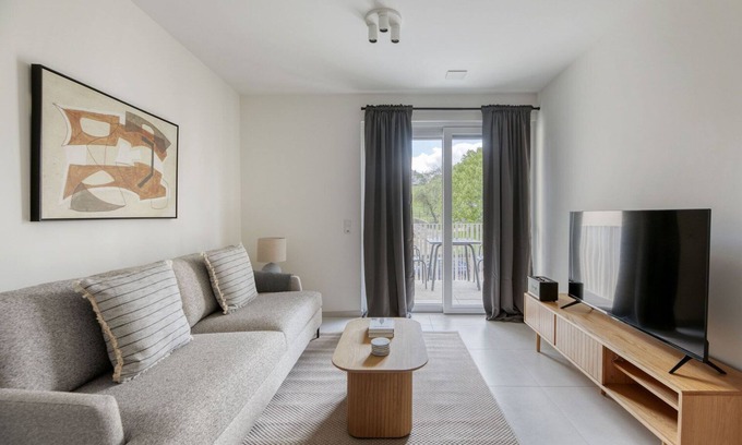 Cessange Appartement | Cool Cessange 1BR w/ Balcony & Elev, nr Transport, by Blueground