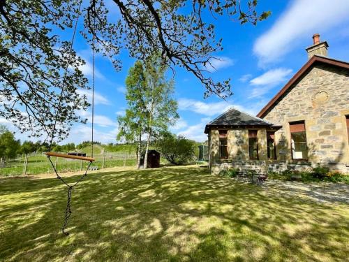 Kingussie Maison | *Cool, cosy cottage in the heart of the Highlands*
