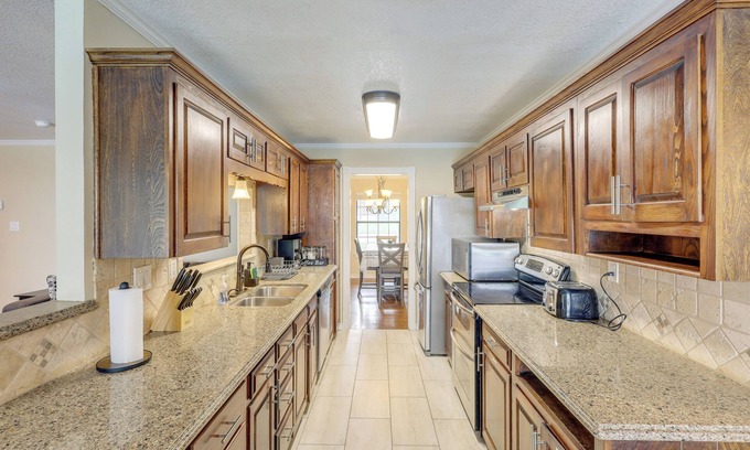 Copperas Cove Maison | Copperas Cove Home w/Pool ~ 8 Mi to Fort Cavazos!
