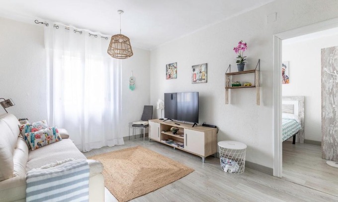 Zierbena Appartement | Coqueto y Luminoso en la Playa de La Arena