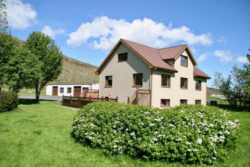 Sveitarfelagid Olfus Maison | Cora´s House & Horses