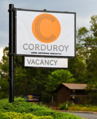 Pinetop Hôtel | Corduroy Lodge