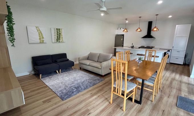 Wallsend Appartement | "Coriden" secluded apartment nestled in the bush