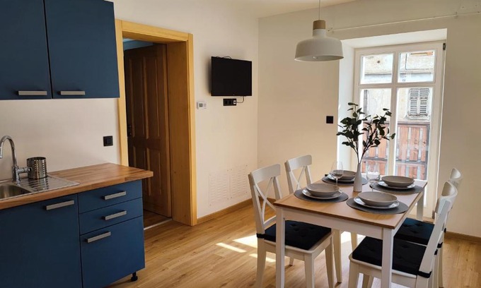 Lesce Appartement | Corner House Apartments near Lake Bled