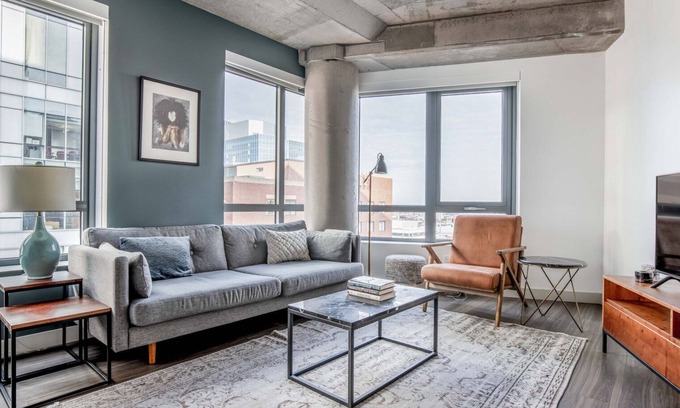 MIT Appartement | Corner Kendall Sq 1BR w/ Office Nook, Gym near MIT by Blueground