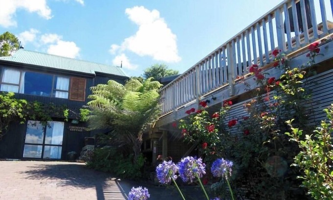 Coromandel Cottage | Cottage Coromandel - Romantique Rustique - vue sur la mer