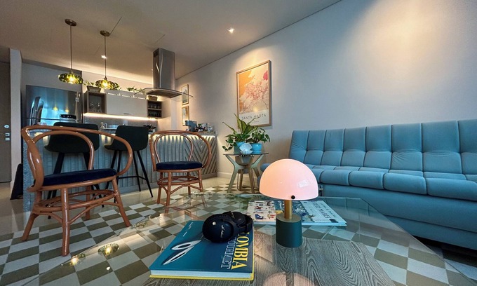 El Prado Appartement | Corozo Berry Loft - Mallorquin View. One block from Buenavista.