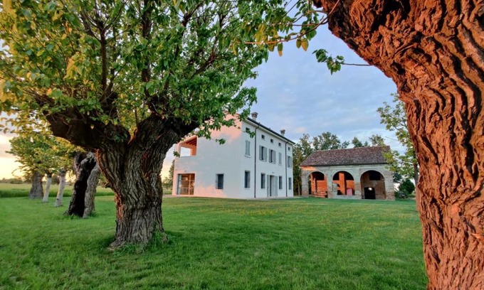 Borgo Virgilio Lit Et Petit-Déjeuner | Corte LOIOL