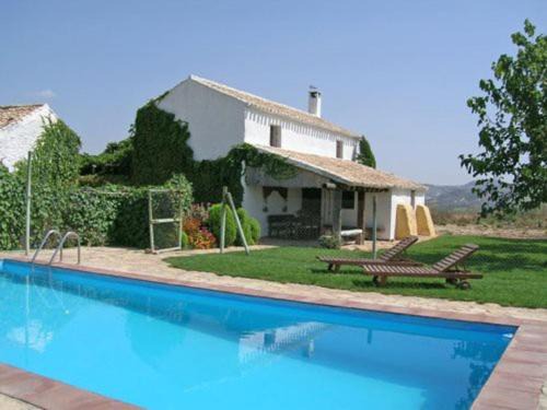 Algarinejo Chalet De Ski | Cortijo el Morrón - Casa Rural