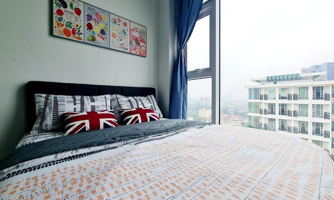 Taman Hock Ann Appartement | Cosmos 7 Guest Scott Garden, Duplex 1 Room Old Klang Road, Taman Desa, Kuchai Lama, Bangsar South, Pearl Point, Mid Valley, Kuala Lumpur