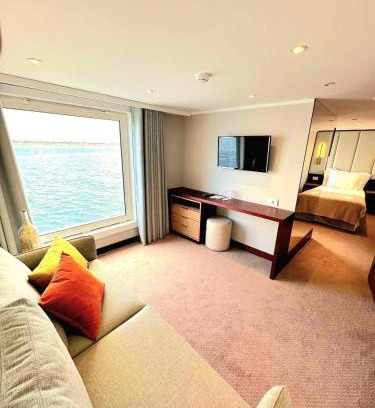Barra Hôtel | Costa do Sal Hotel Boat Lounge