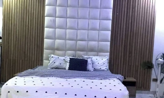 Lagos Maison | Cosy 1BDR Apartment with balcony& WiFi 24/7 Lekki.
