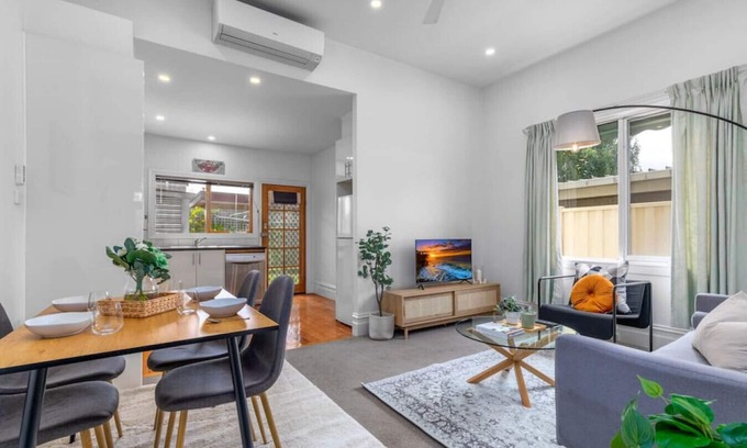 Seddon Maison | Cosy 2 bedroom house