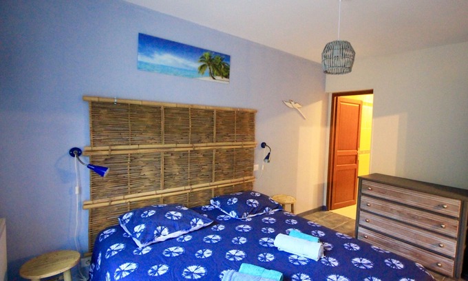 Urval Cottage | Gîte 4/6personnes cosy, dans un joli parc avec piscine proche Sarlat