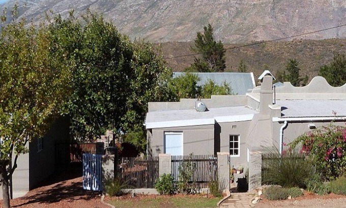 Barrydale Cottage | Wildflower Cottage - Dos Habitaciones Casa Rural, Capacidad 6