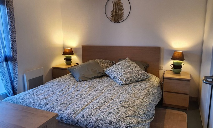 Casteljaloux Appartement | Appartement cosy et climatisé proche des Bains de Casteljaloux 5min CenterParcs