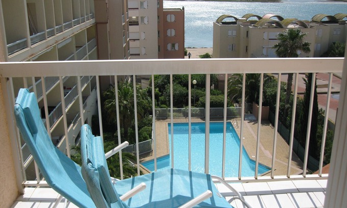 Port Rive Gauche Appartement | Gruissan T2 - loggia, vue mer, piscine, parking - Plage de Grazel