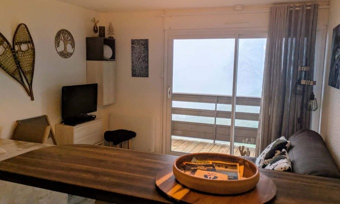 Cadeilhan-Trachere Appartement | Cosy apartment overlooking the valley at the foot of the slopes at pla d'adet 4/5 pers.