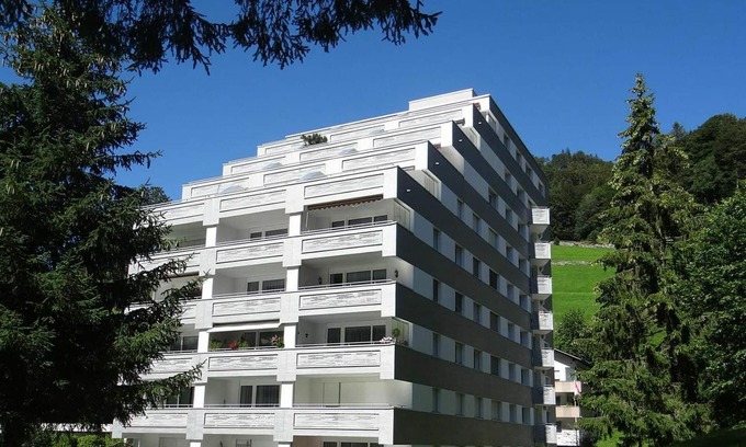 Engelberg Appartement | Cosy apartment for 3 guests with WIFI, TV, balcony, pets allowed and parking