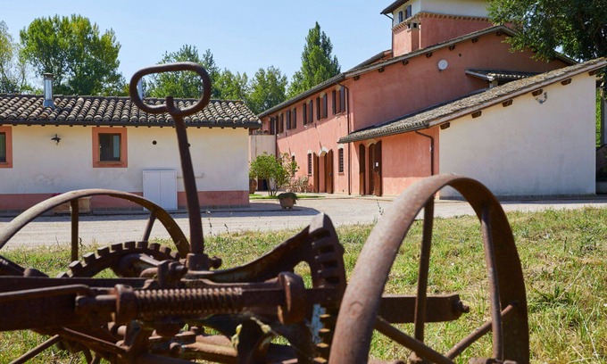San Brizio Appartement | Bel appartement avec piscine, WIFI, TV, animaux admis et parking, près de Spolète