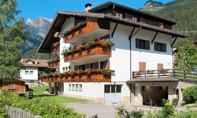 Campestrin Appartement | Joli appartement pour 8 personnes avec WIFI, TV, balcon, animaux admis et parking